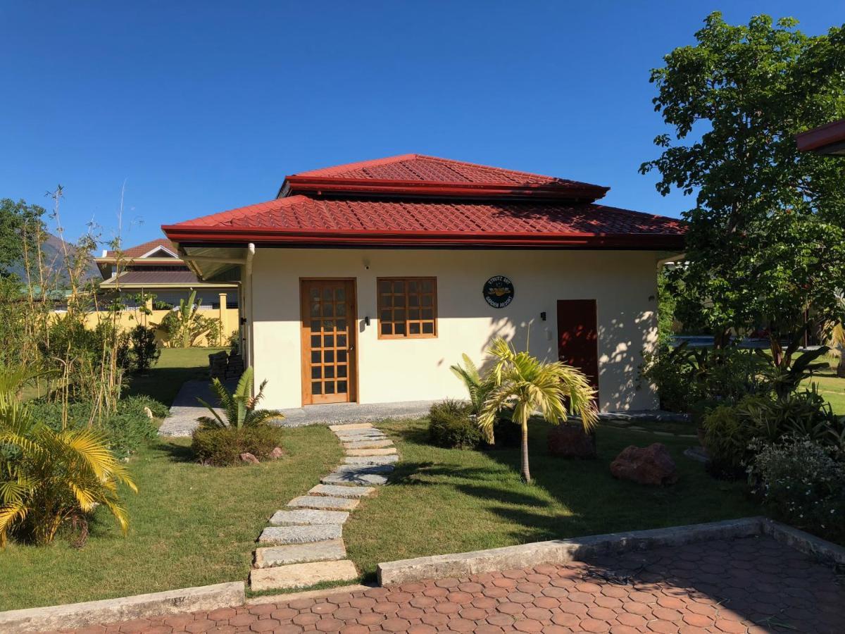 Strutz Art Garden Resort Bangued Extérieur photo