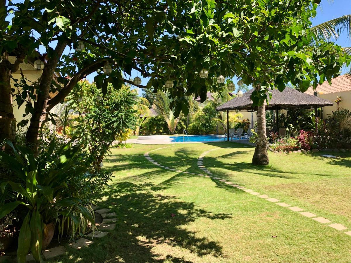 Strutz Art Garden Resort Bangued Extérieur photo